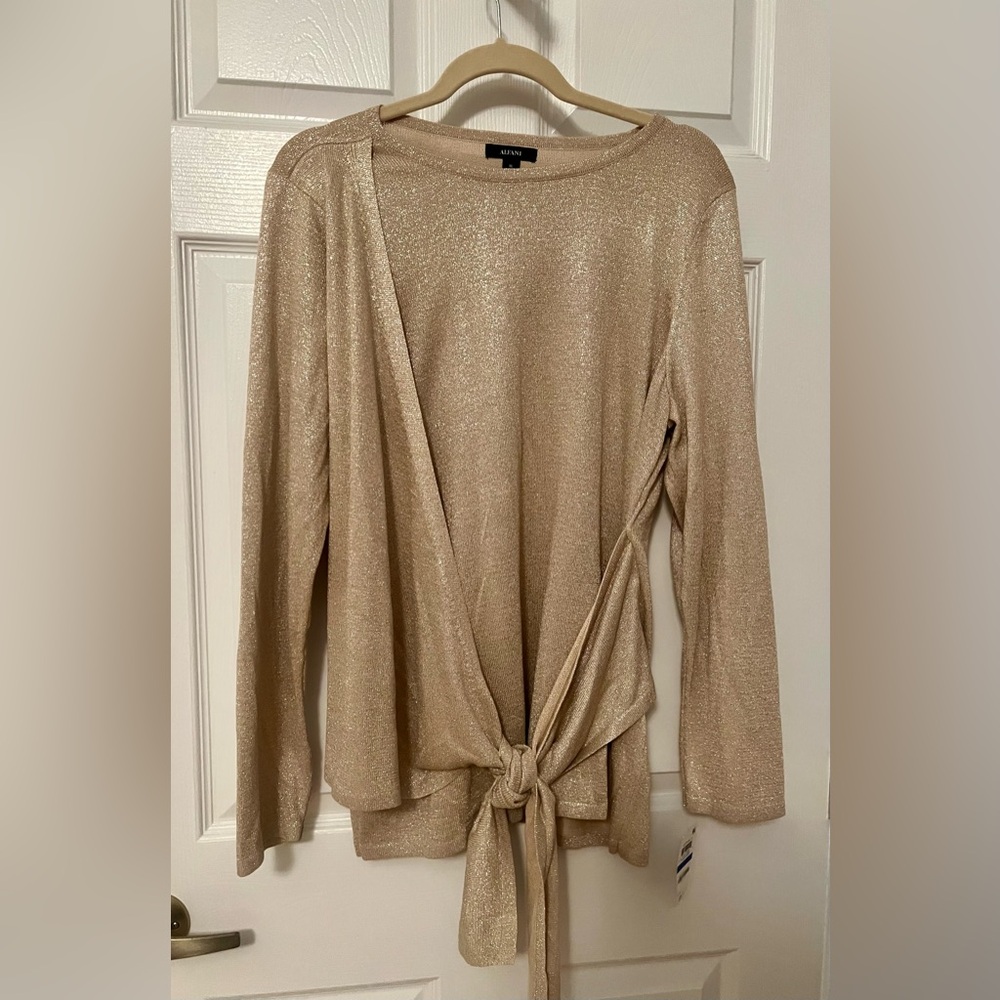 Alfani Gold Metalic Sweater NWT - XL